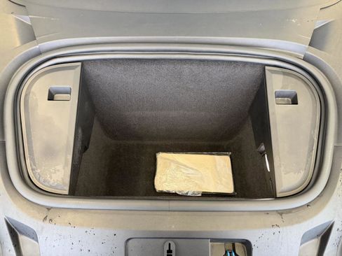 Certified 2021 Porsche Taycan 4S image 27