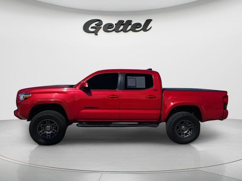 Used 2022 Toyota Tacoma SR5 image 2