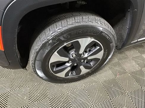 Used 2023 Jeep Grand Cherokee 4WD 4xe image 10