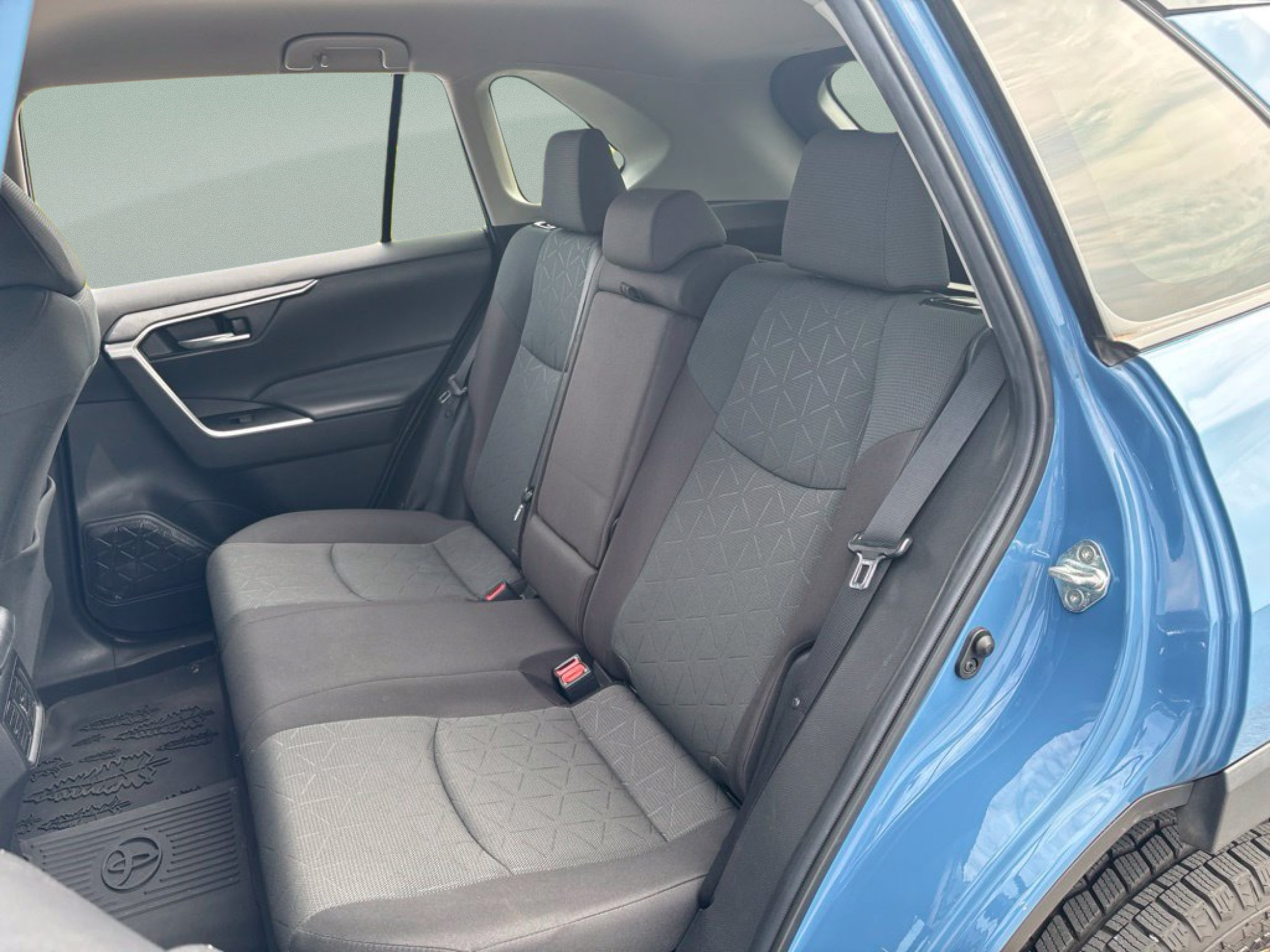 Certified 2023 Toyota RAV4 AWD Hybrid image 11