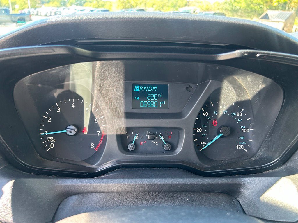 Used 2018 Ford Transit 250 148 Medium Roof RWD image 15