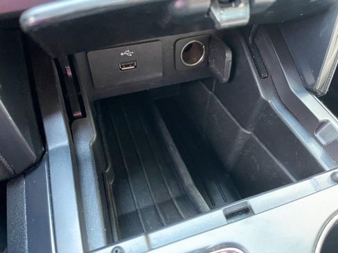 Used 2018 Ford Explorer FWD image 34