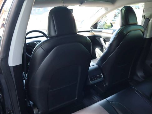 Used 2023 Tesla Model 3 Standard Range RWD image 14