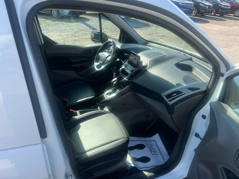 Used 2020 Ford Transit Connect XL image 22