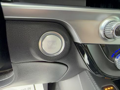 Used 2025 Kia Telluride EX image 27