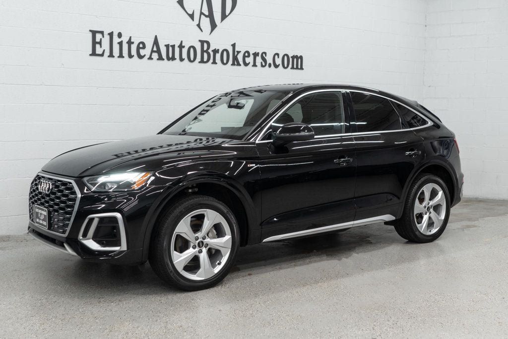 Used 2023 Audi Q5 2.0T Premium w/ Convenience Package AWD/4WD image 39