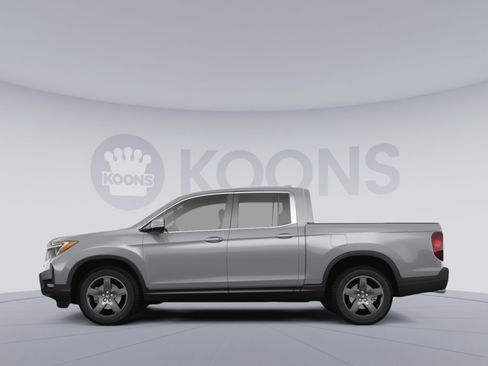 Used 2023 Honda Ridgeline RTL-E image 2
