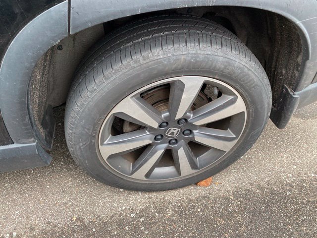 Used 2023 Honda Pilot Elite image 4