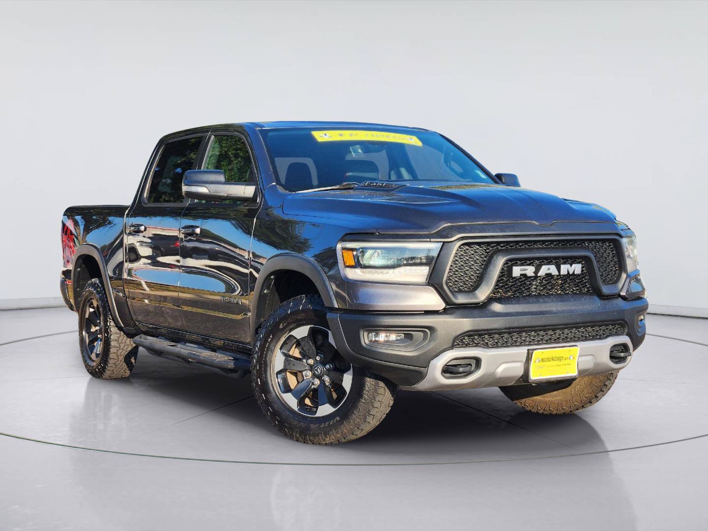 Used 2020 RAM 1500 Rebel w/ Rebel Level 1 Equipment Group AWD/4WD image 1