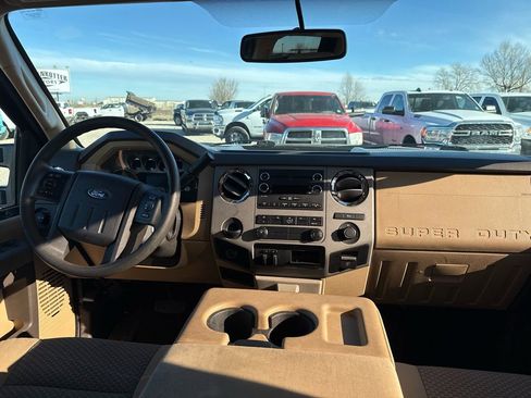 Used 2014 Ford F250 XLT w/ XLT Value Package image 23