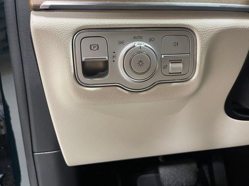 Certified 2021 Mercedes-Benz GLE 350 4MATIC image 19