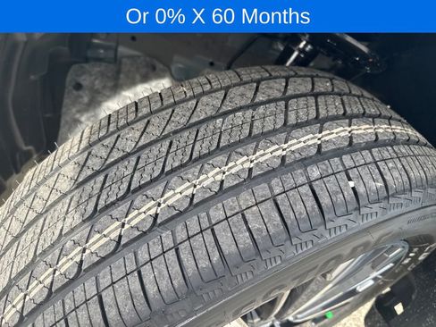 New 2026 Nissan Pathfinder Platinum image 28