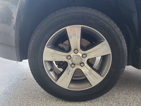 Used 2016 Jeep Compass High Altitude AWD/4WD image 30