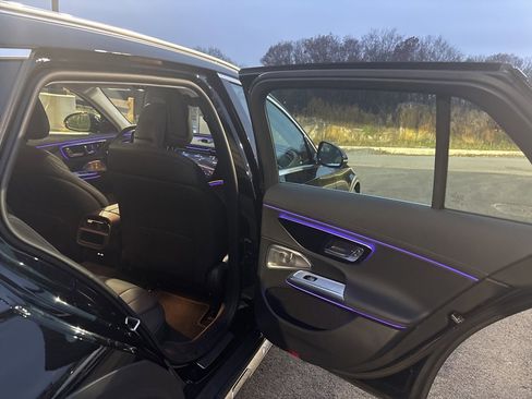 Used 2025 Mercedes-Benz E 450 4MATIC All-Terrain Wagon image 13