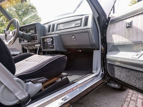 Used 1987 Buick Regal Coupe RWD image 28