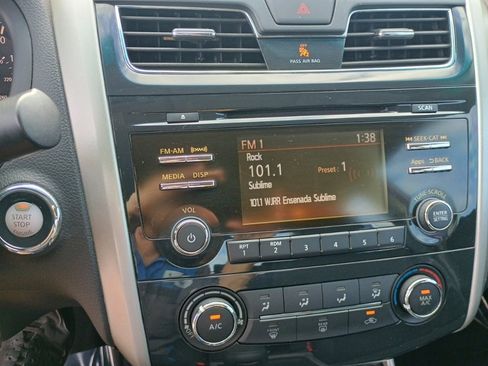 Used 2015 Nissan Altima 2.5 S w/ Power Driver Seat Package image 28