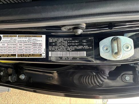 Used 2019 Toyota 4Runner TRD Off-Road Premium AWD/4WD image 21