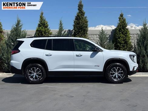Used 2026 GMC Acadia AT4 w/ Luxury Package AWD/4WD image 9