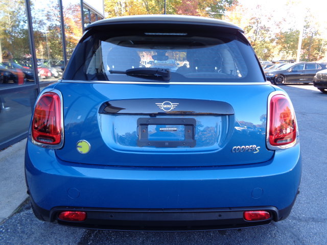 Used 2023 MINI Cooper SE FWD image 6