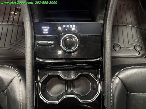 Used 2021 Jeep Grand Cherokee L Limited AWD/4WD image 32