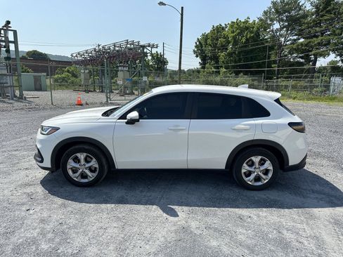 Certified 2024 Honda HR-V LX image 5