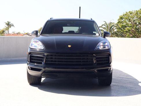Certified 2023 Porsche Cayenne E-Hybrid image 6