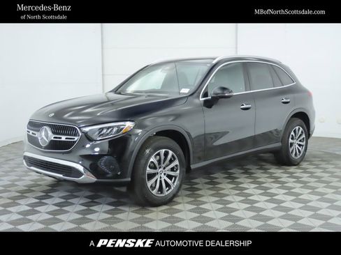 Certified 2025 Mercedes-Benz GLC 300 image 1