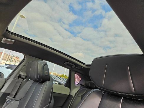New 2026 Cadillac Optiq Luxury 2 w/ LPO, Floor Liner Package AWD/4WD image 9