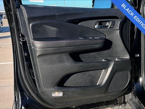 Used 2023 Honda Ridgeline Black Edition image 22