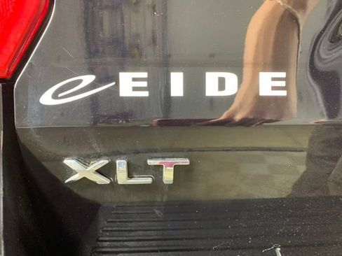 Used 2019 Ford Expedition XLT w/ Equipment Group 201A AWD/4WD image 38