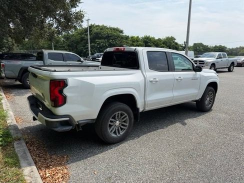 Used 2024 Chevrolet Colorado LT w/ LT Convenience Package RWD image 8