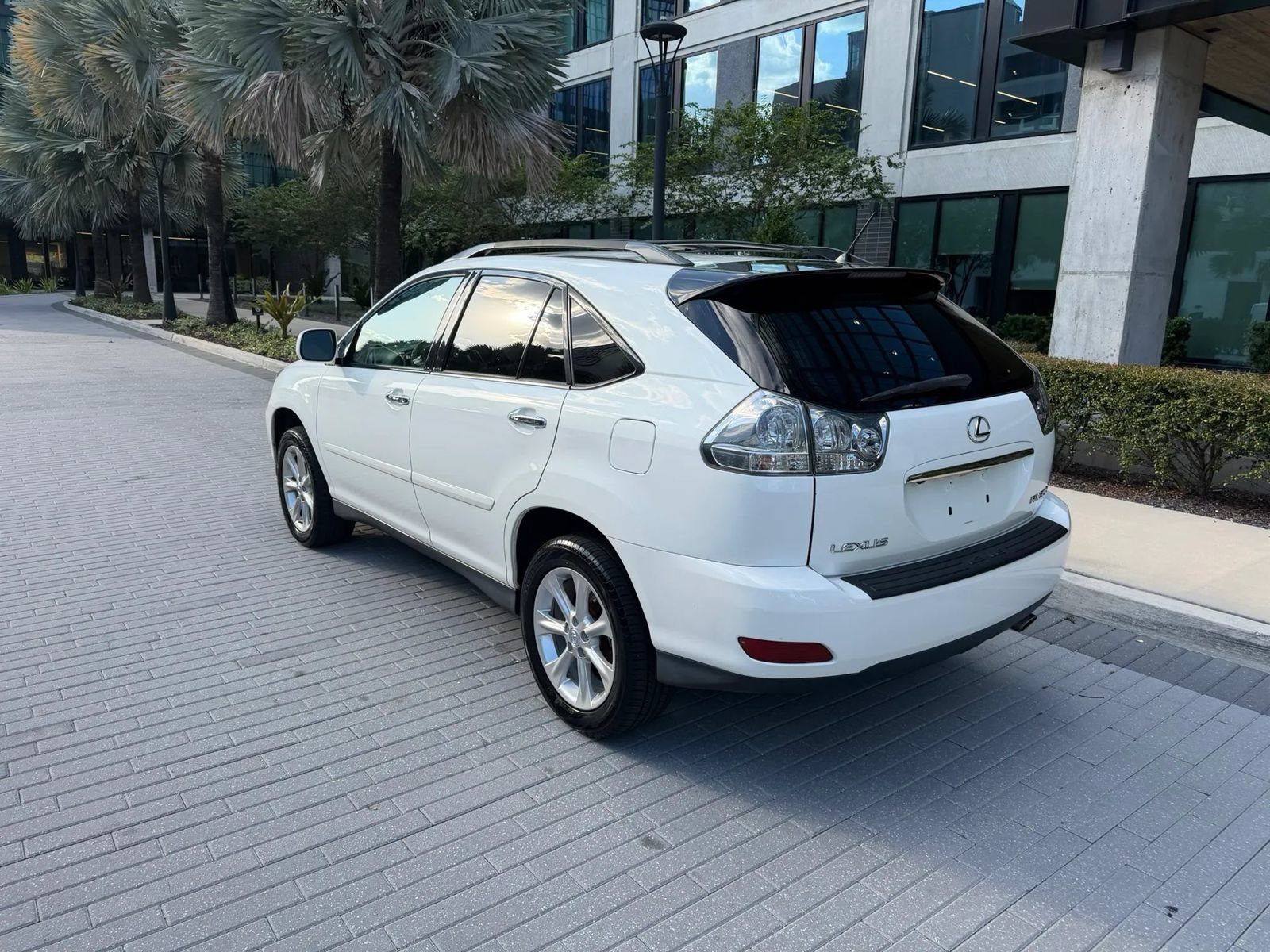 Used 2009 Lexus RX 350 AWD image 8