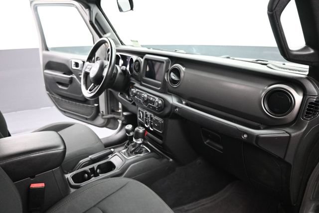 Used 2022 Jeep Gladiator Sport AWD/4WD image 25