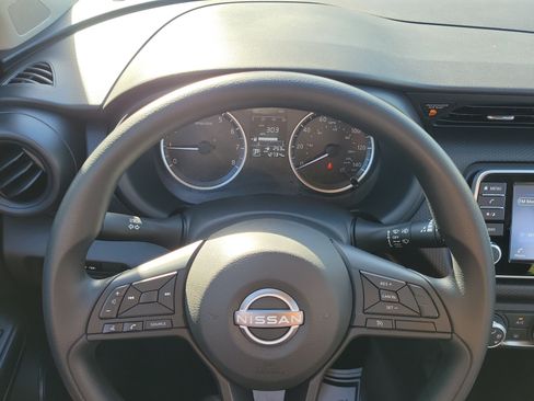 Certified 2024 Nissan Kicks S FWD image 20
