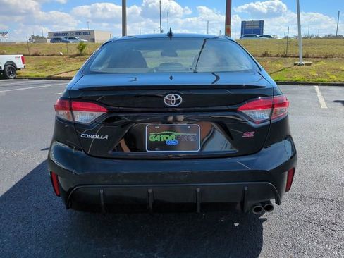 Used 2025 Toyota Corolla SE image 6
