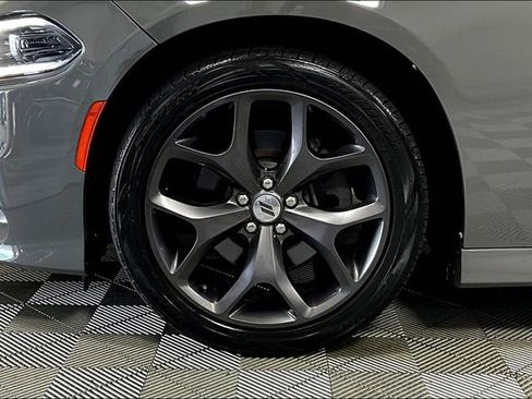 Used 2019 Dodge Charger GT image 8