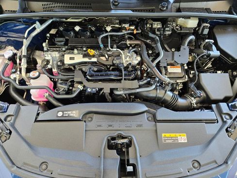 Used 2026 Toyota Prius LE AWD/4WD image 33