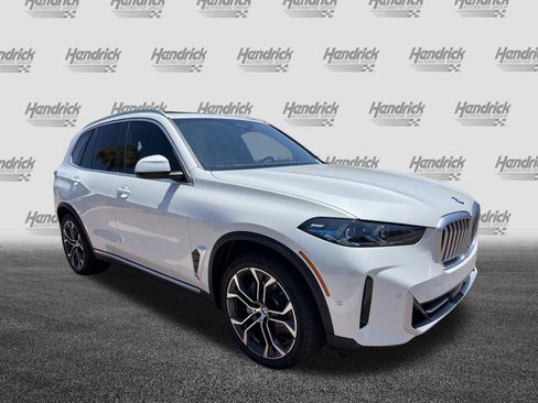 Used 2026 BMW X5 xDrive40i AWD/4WD image 2