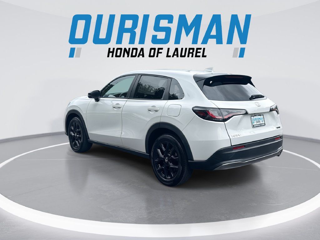 Certified 2024 Honda HR-V Sport image 6