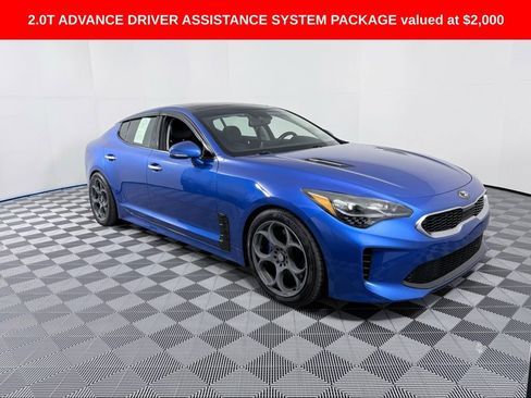 Used 2018 Kia Stinger Premium image 2