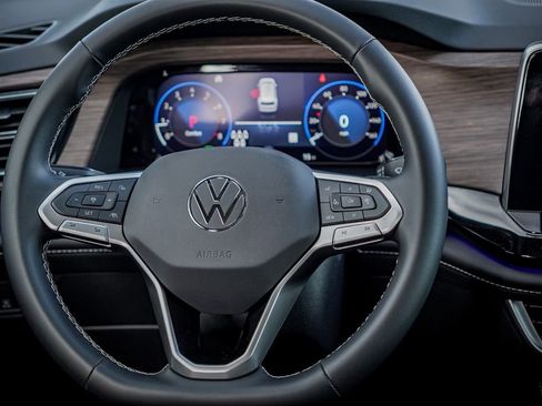 New 2026 Volkswagen Atlas SEL AWD/4WD image 26