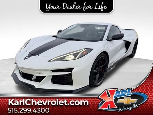 Used 2025 Chevrolet Corvette E-Ray image 1