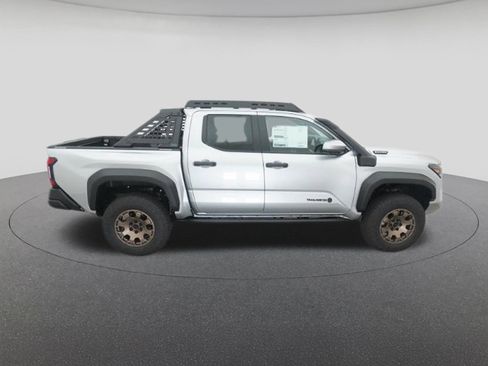 New 2025 Toyota Tacoma 4x4 Double Cab Hybrid image 11