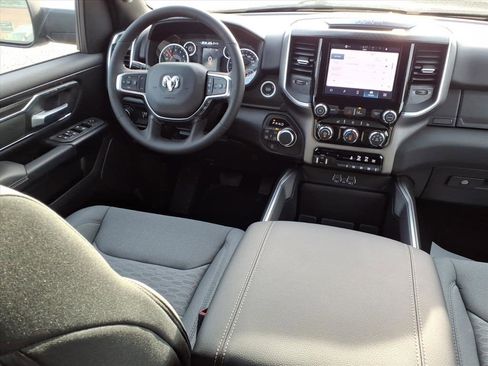 New 2026 RAM 1500 Big Horn AWD/4WD image 8