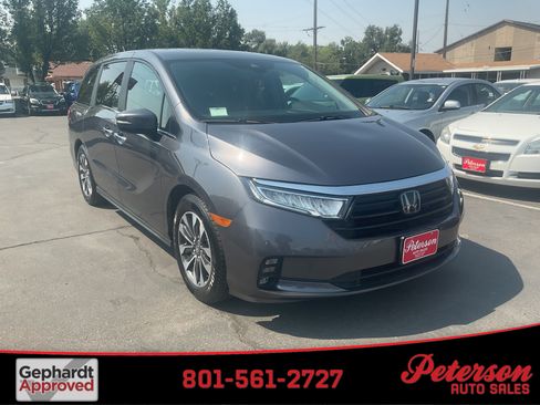 Used 2024 Honda Odyssey EX-L image 1