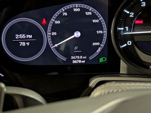 Certified 2024 Porsche 911 Carrera 4S AWD/4WD image 35