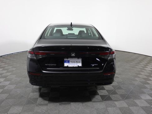 Used 2025 Honda Accord EX-L image 6