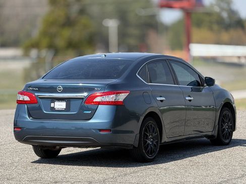 Used 2013 Nissan Sentra SV w/ Driver Pkg FWD image 9