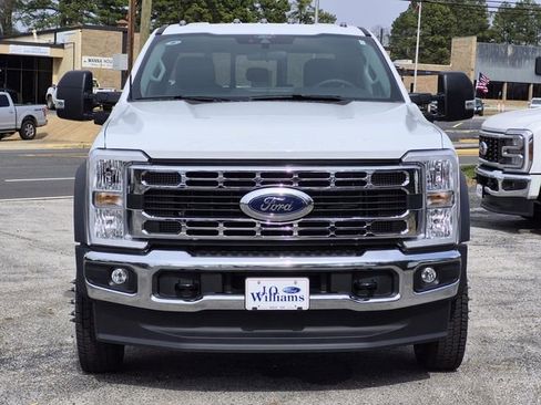 New 2026 Ford F550 4x4 Crew Cab Super Duty w/ XL Chrome Package image 2