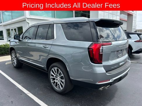 Used 2026 GMC Yukon Denali w/ Sun & Power Step Package AWD/4WD image 9